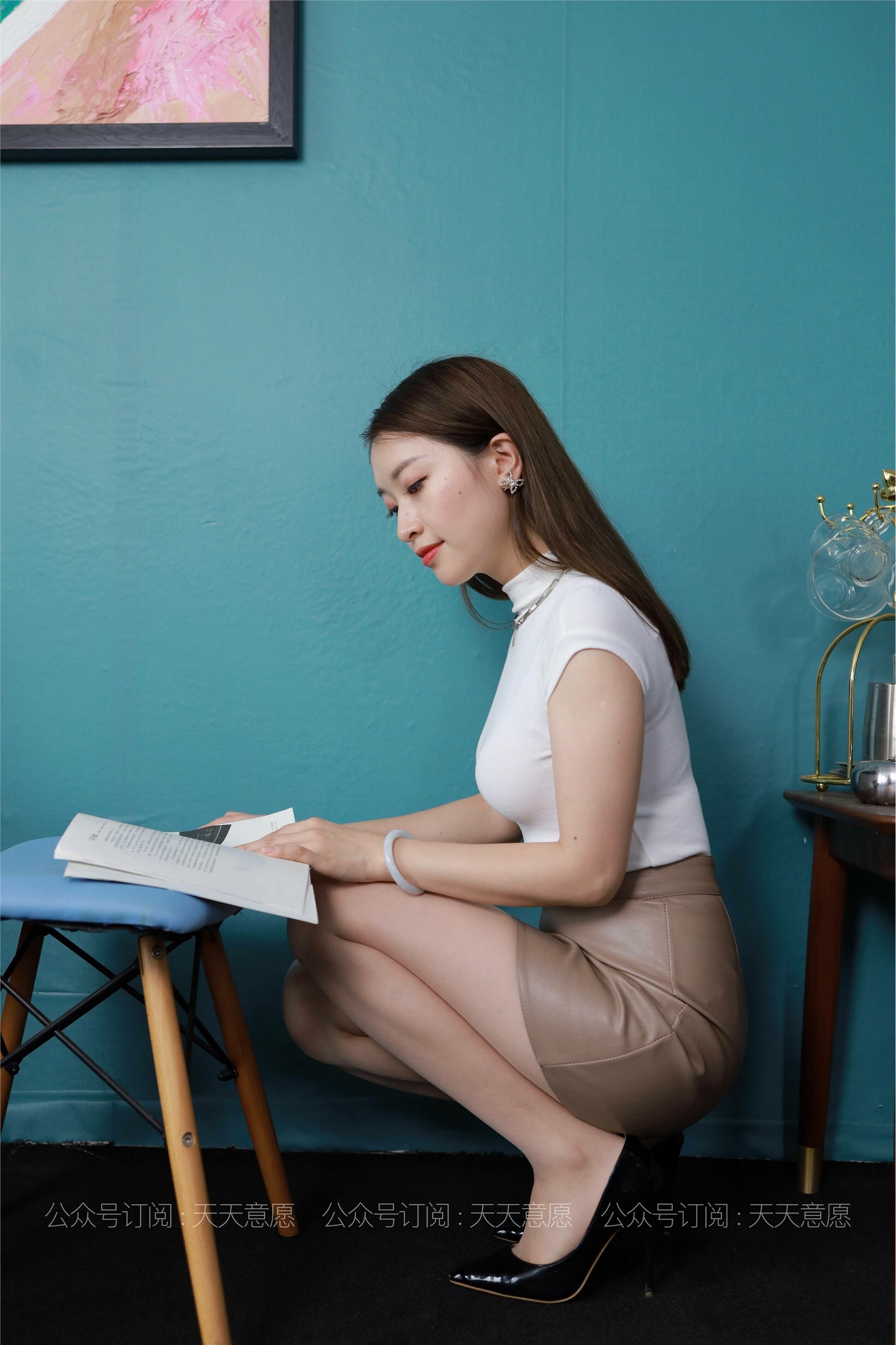 IESS异思趣向  2021.06.27 丝享家845：小婕《书中颜如玉》